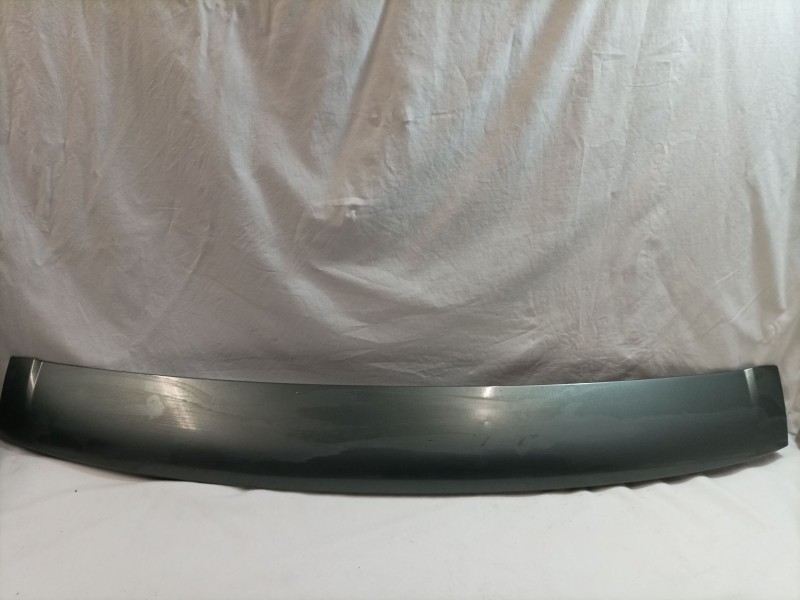 Recambio de aleron trasero para volkswagen touareg (7la) referencia OEM IAM 7L6827991  