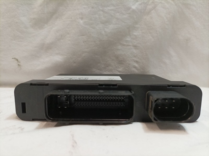 Recambio de modulo electronico para volkswagen touareg (7la) referencia OEM IAM 3D0909135N  