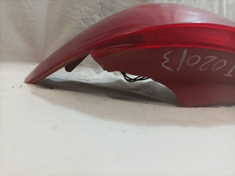 Recambio de piloto trasero derecho para suzuki swift berlina (mz) 1.3 16v cat referencia OEM IAM   