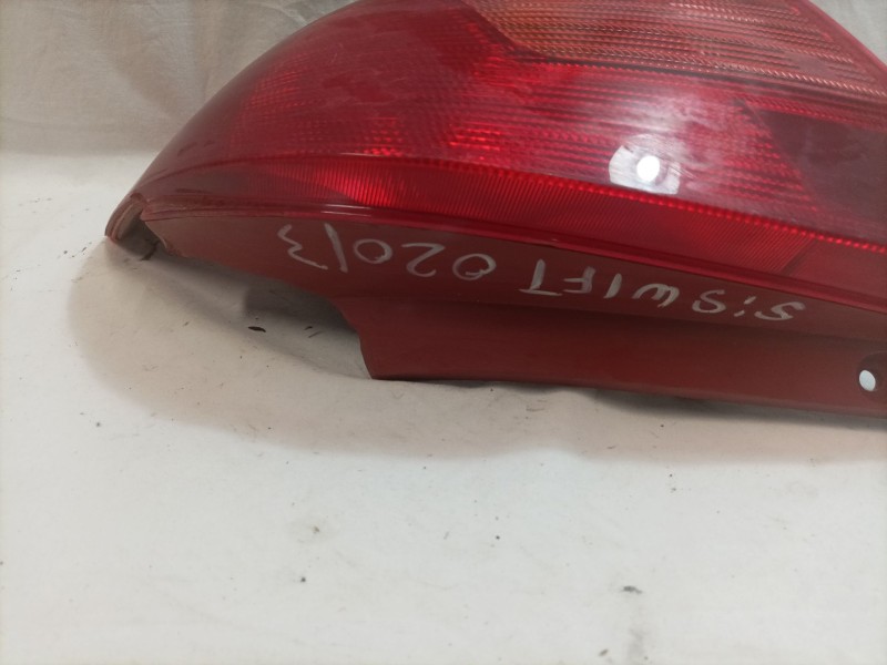 Recambio de piloto trasero derecho para suzuki swift berlina (mz) 1.3 16v cat referencia OEM IAM   