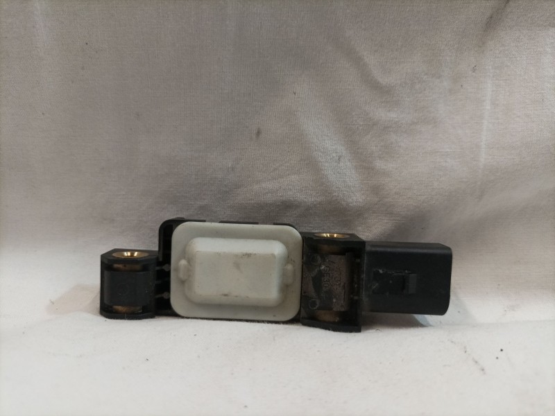 Recambio de sensor para volkswagen touareg (7la) referencia OEM IAM 7L0909606B  