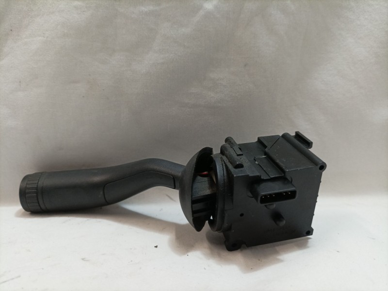 Recambio de mando limpia para volkswagen touareg (7la) referencia OEM IAM 7L6953503D  