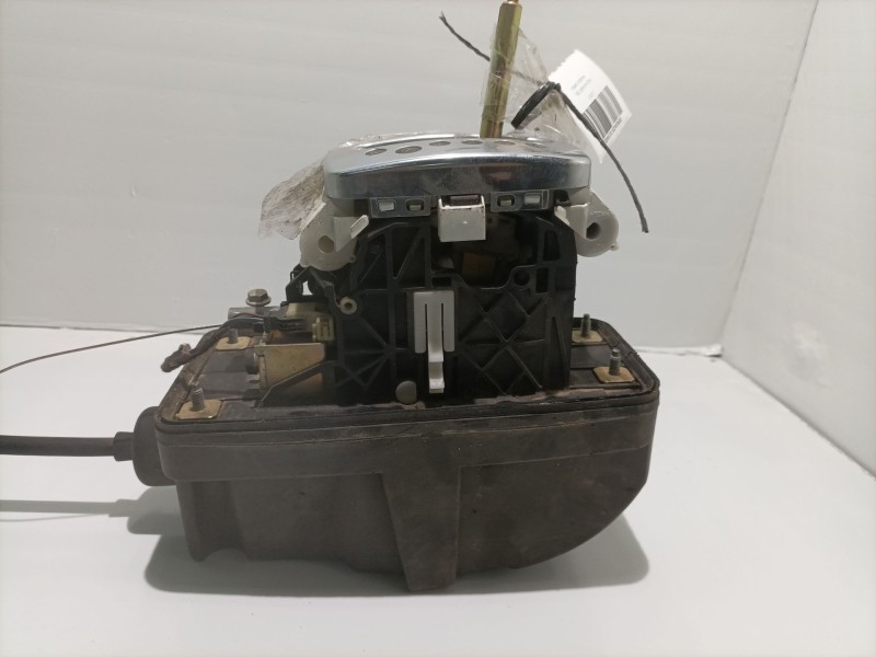 Recambio de palanca cambio para audi a4 avant (8e) 2.0 tdi referencia OEM IAM   