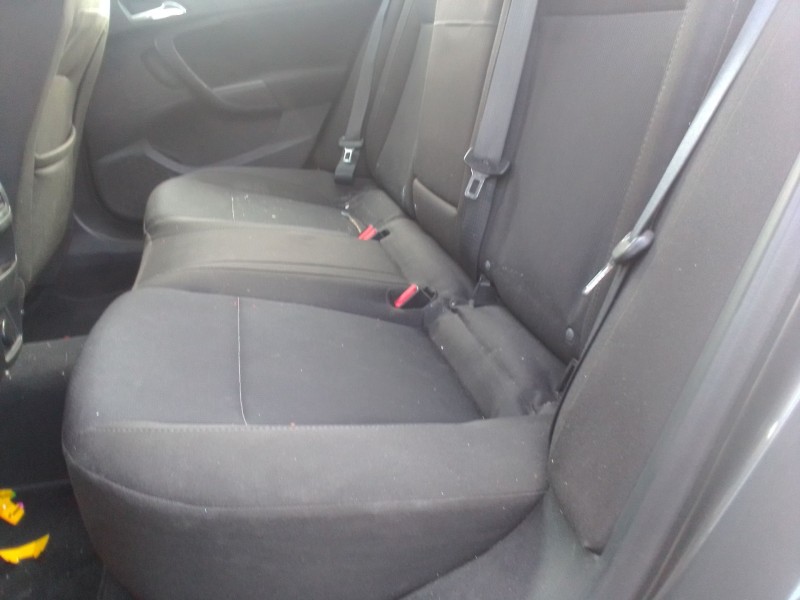 opel insignia berlina del año 2008