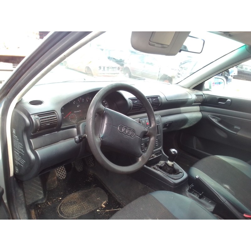 audi a4 berlina (b5) del año 1994