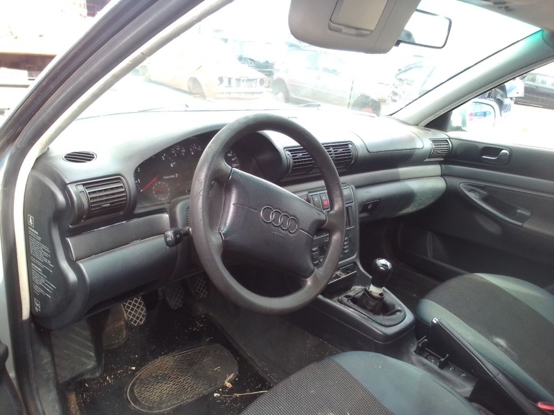audi a4 berlina (b5) del año 1994