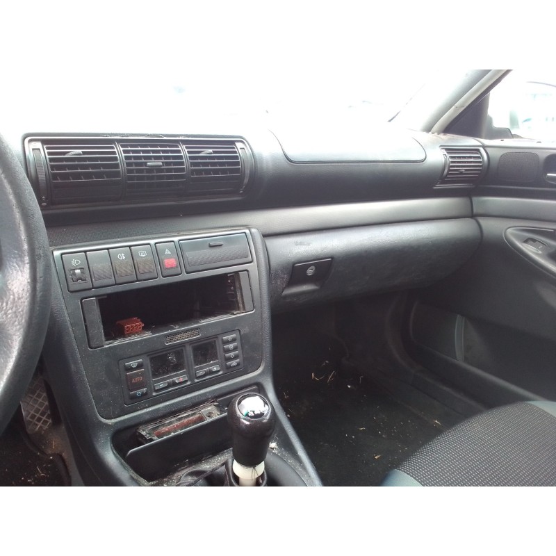 audi a4 berlina (b5) del año 1994