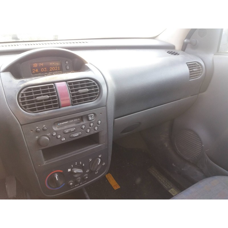 opel corsa c 1.0 12v cat (z 10 xe / lw3)   |   0.00 - ... | 2000 | 58 cv / 43 kw del año 2000