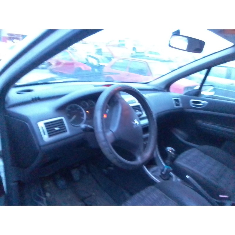 peugeot 307 (s1) del año 2001