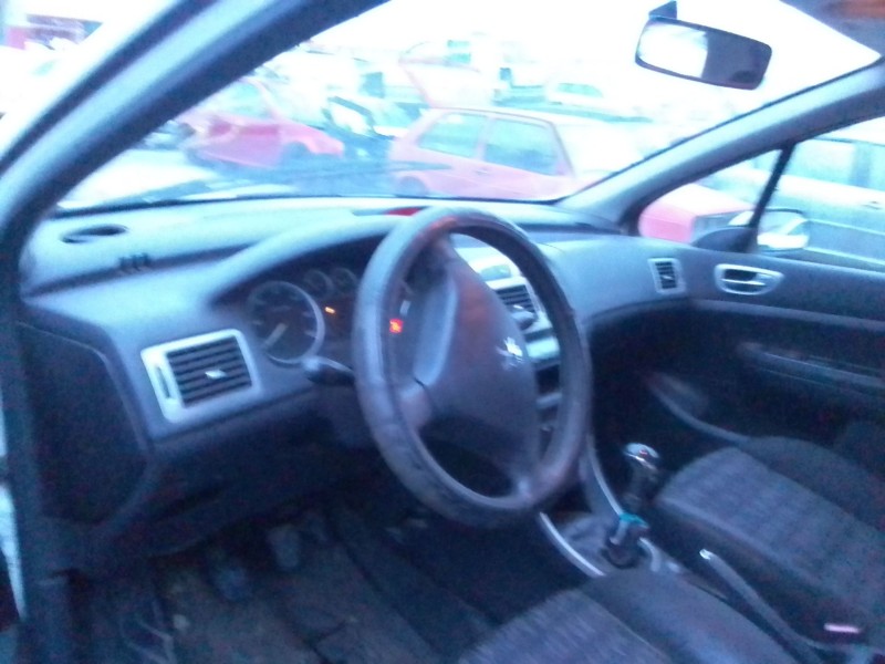 peugeot 307 (s1) del año 2001