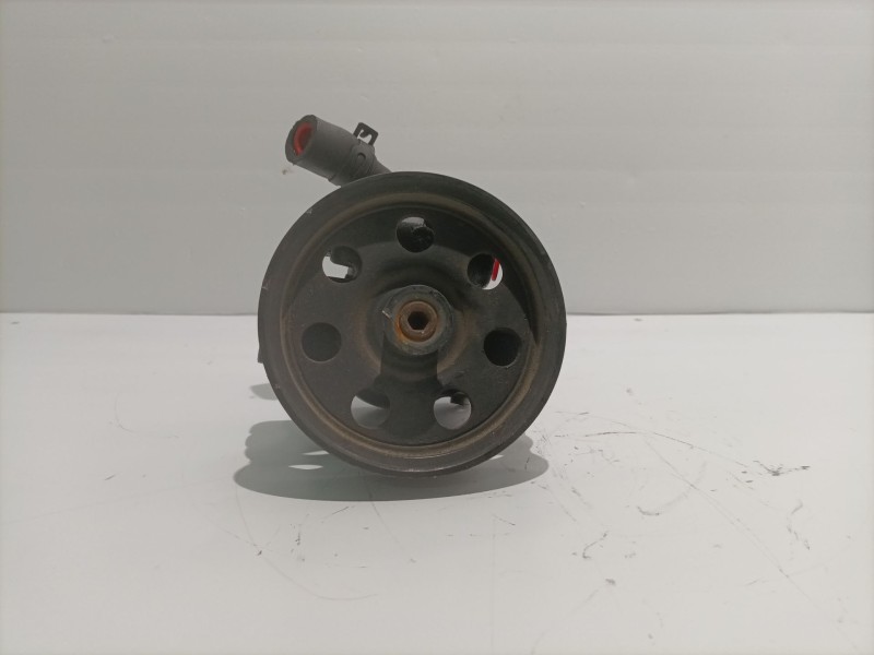 Recambio de bomba servodireccion para ford focus berlina (cak) trend referencia OEM IAM 3cd1403 4CD1303 