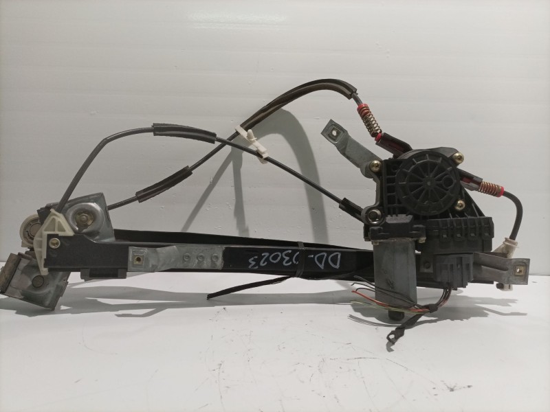 Recambio de elevalunas delantero derecho para ford mondeo berlina (ge) trend referencia OEM IAM 2600012956 130821771 