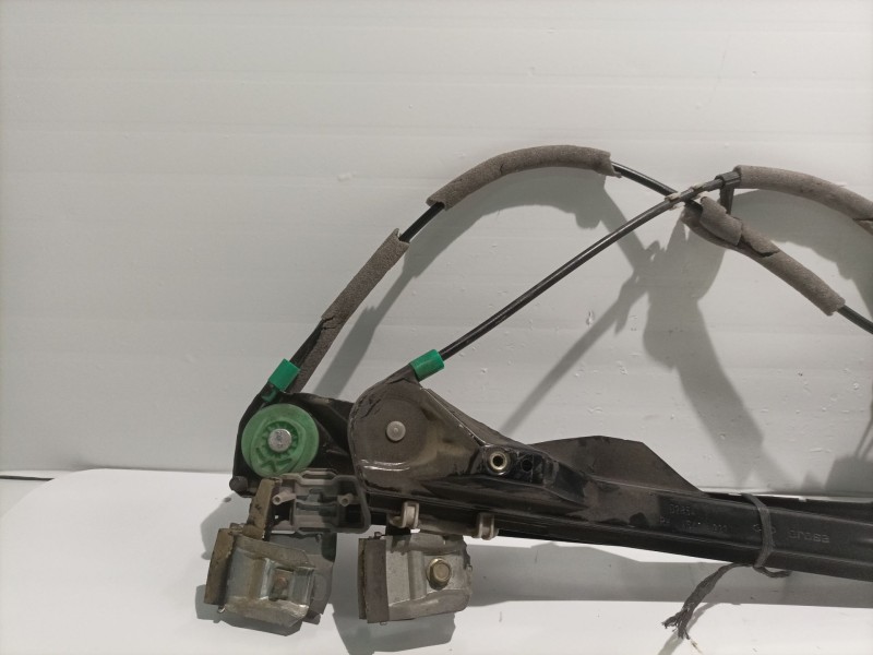 Recambio de elevalunas delantero derecho para ford focus berlina (cak) trend referencia OEM IAM XS4123200 XS4123200 