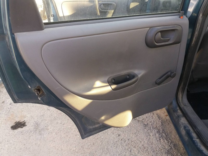 opel corsa c 1.0 12v cat (z 10 xe / lw3)   |   0.00 - ... | 2000 | 58 cv / 43 kw del año 2000