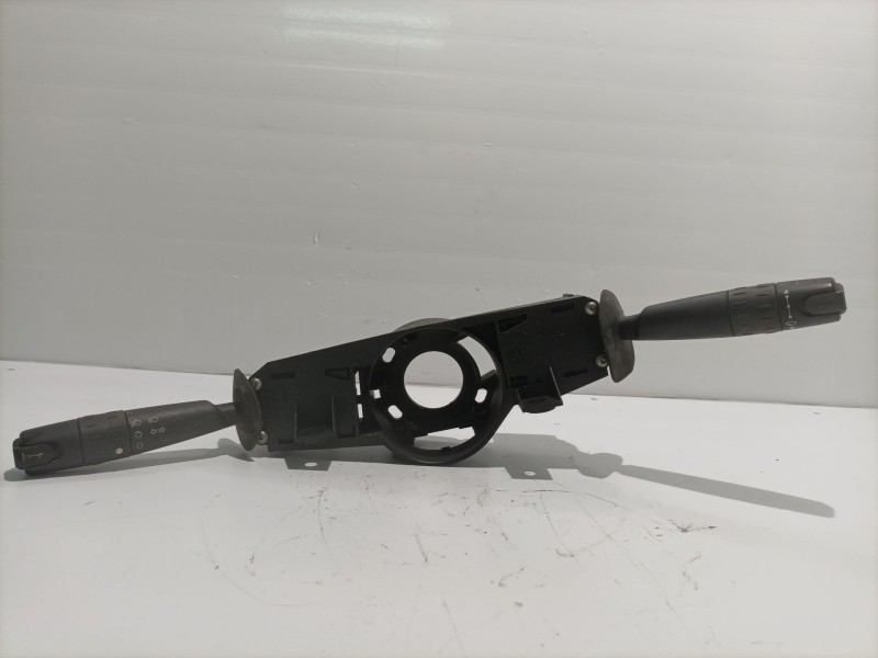 Recambio de mando luces para peugeot 405 berlina 1.9 diesel referencia OEM IAM 61557104 61557104 