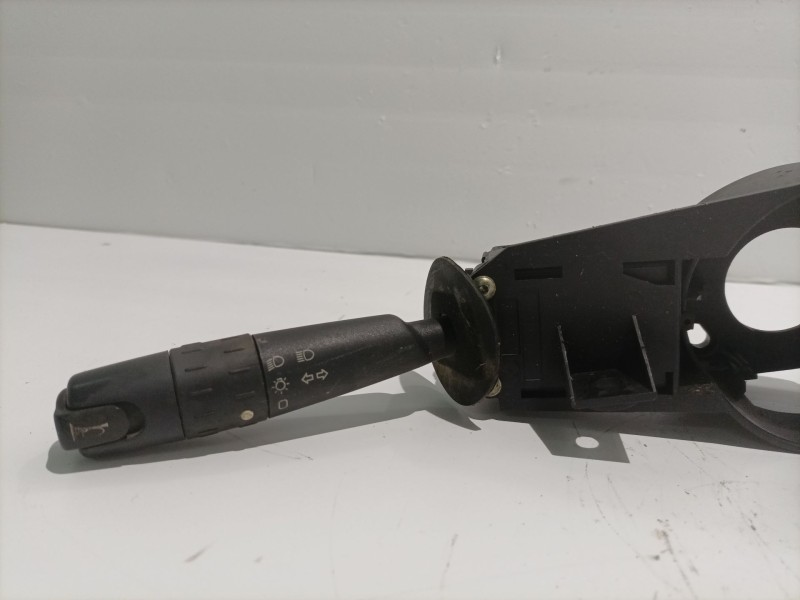 Recambio de mando luces para peugeot 405 berlina 1.9 diesel referencia OEM IAM 61557104 61557104 