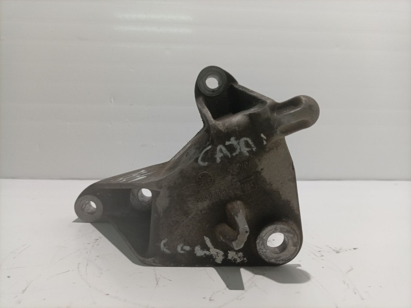 Recambio de soporte cambio para opel insignia berlina 2.0 cdti cat referencia OEM IAM 13228288  