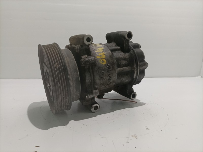 Recambio de compresor aire acondicionado para renault clio iii referencia OEM IAM 07940709562 8200265787 