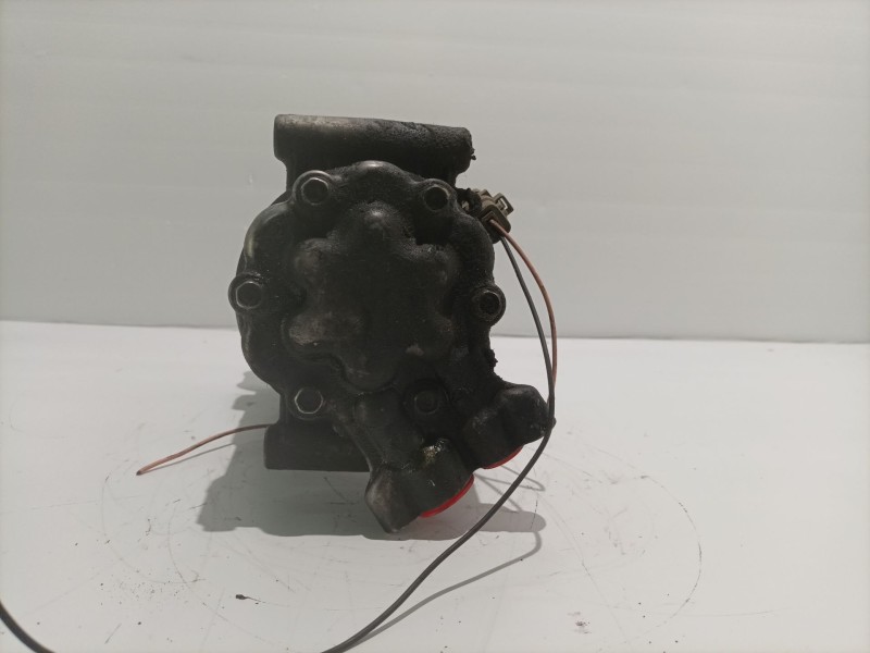 Recambio de compresor aire acondicionado para renault clio iii referencia OEM IAM 07940709562 8200265787 