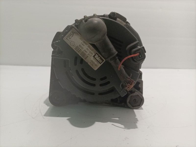 Recambio de alternador para renault scenic ii 1.9 dci diesel referencia OEM IAM 2542817A  