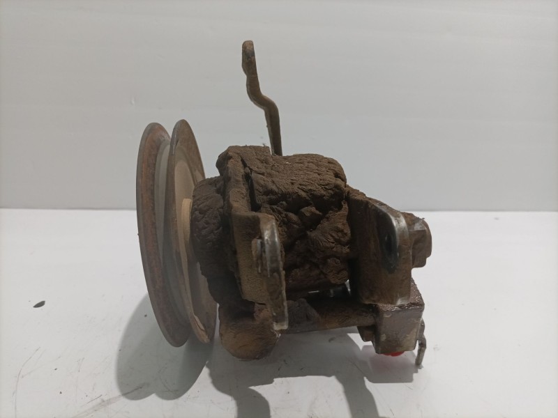 Recambio de bomba direccion para nissan terrano/terrano.ii (r20) 2.7 turbodiesel referencia OEM IAM 43243007 930931 