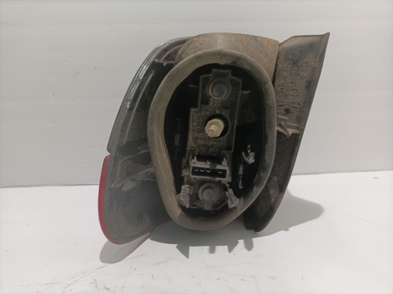 Recambio de piloto trasero izquierdo para peugeot 406 berlina (s1/s2) 2.0 hdi referencia OEM IAM   