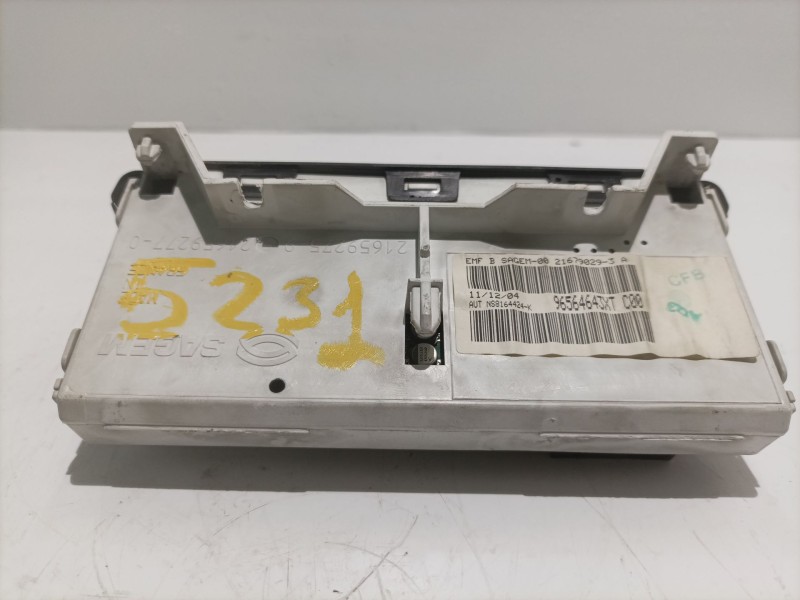 Recambio de pantalla multifuncion para peugeot 206 berlina referencia OEM IAM 9656464XTC00 21679029 