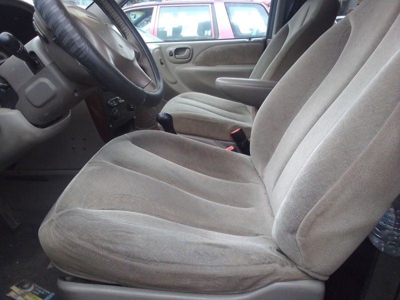 chrysler grand voyager del año 2008