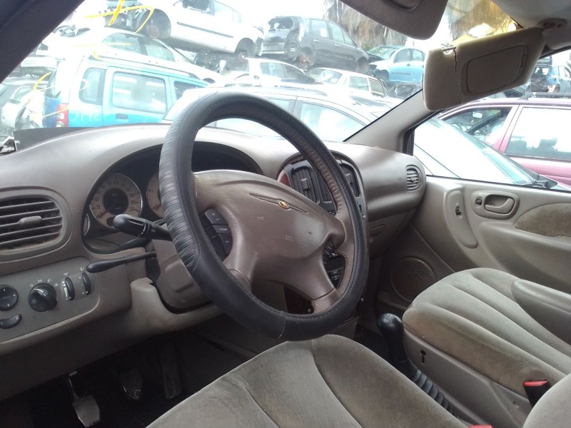 chrysler grand voyager del año 2008
