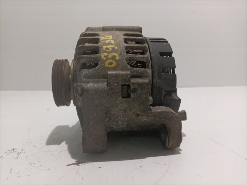 Recambio de alternador para renault clio ii fase ii (b/cb0) 1.2 referencia OEM IAM SG9B035 2542422C 7700437090
