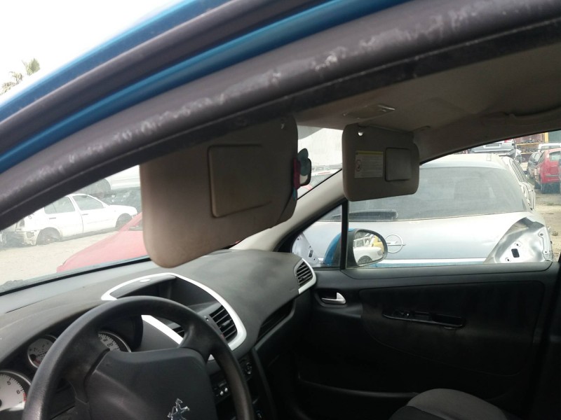 peugeot 207    |   0.06 - ... | 2006 del año 2006