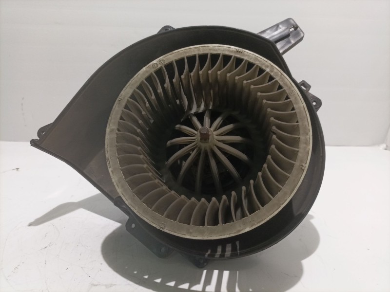 Recambio de ventilador calefaccion para seat ibiza (6l1) 1.9 sdi referencia OEM IAM 6Q1820015 735939  Recambio de ventilador calefaccion para seat ibiza (6l1) 1.9 sdi referencia OEM IAM 6Q1820015 735939