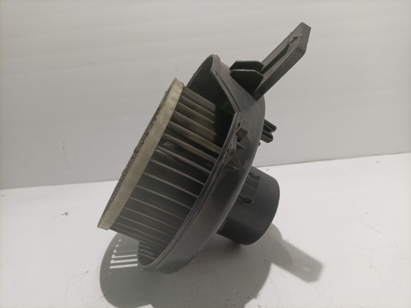 Recambio de ventilador calefaccion para seat ibiza (6l1) 1.9 sdi referencia OEM IAM 6Q1820015 735939  Recambio de ventilador calefaccion para seat ibiza (6l1) 1.9 sdi referencia OEM IAM 6Q1820015 735939