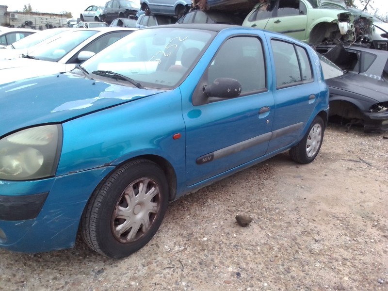 renault clio ii del año 2001