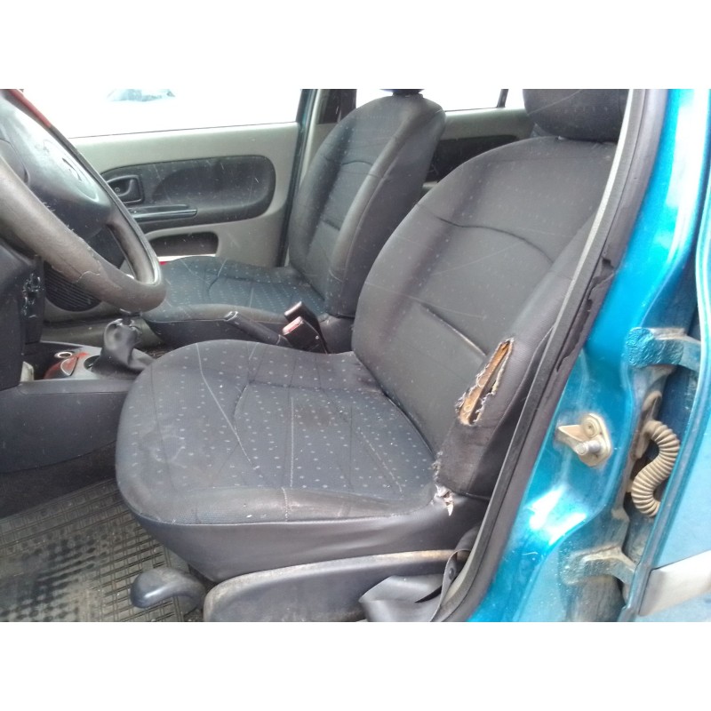 renault clio ii del año 2001