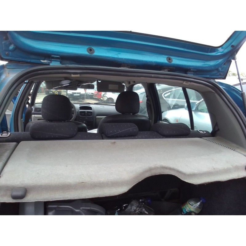 renault clio ii del año 2001