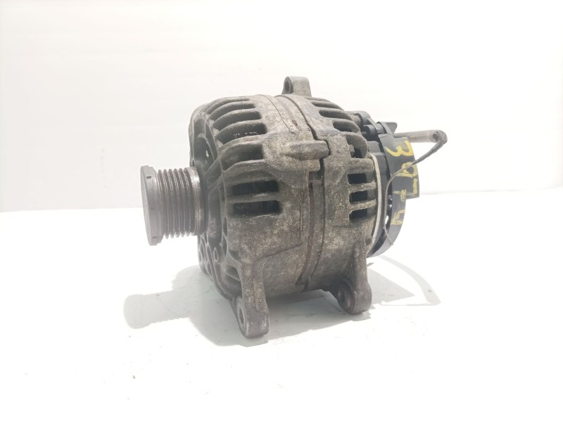 Recambio de alternador para renault laguna ii (bg0) privilege referencia OEM IAM 7711134316  