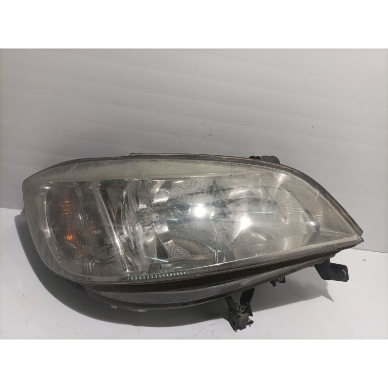 Recambio de faro derecho para opel zafira a club referencia OEM IAM 09118792   Recambio de faro derecho para opel zafira a club referencia OEM IAM 09118792