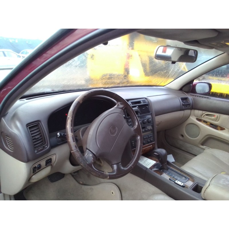 toyota lexus gs 300 (jzs147) del año 1993