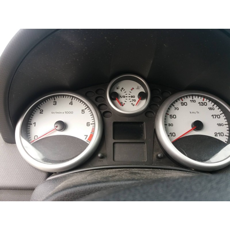 peugeot 207    |   0.06 - ... | 2006 del año 2006