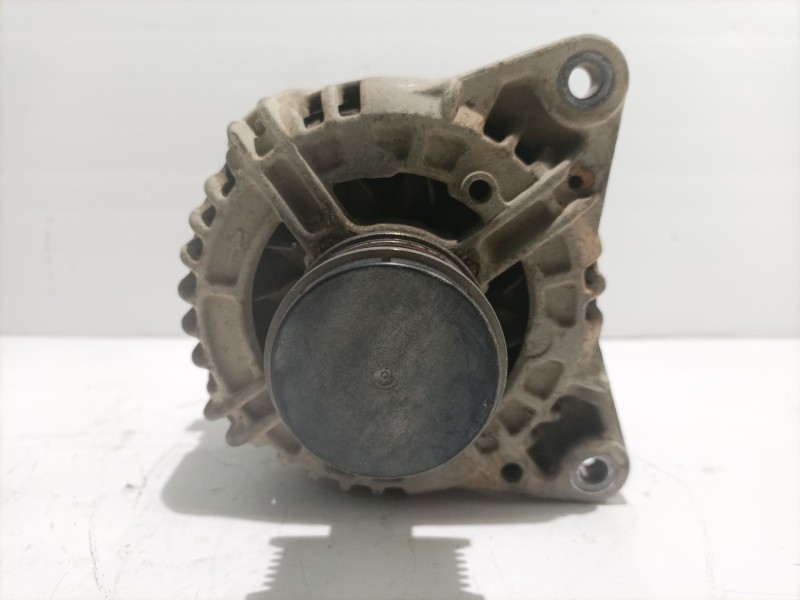 Recambio de alternador para renault kangoo 1.5 dci diesel referencia OEM IAM 0124525139 1310350 