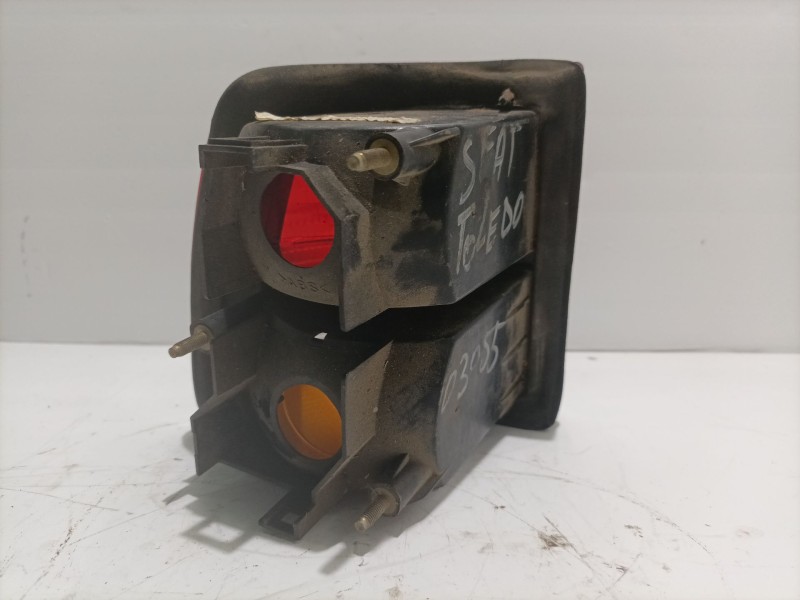 Recambio de piloto trasero derecho para seat toledo (1l) 1.6 referencia OEM IAM 961648 1959438 