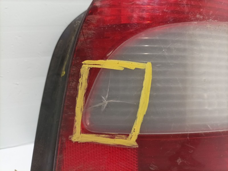 Recambio de piloto trasero derecho para renault scenic referencia OEM IAM 507046  