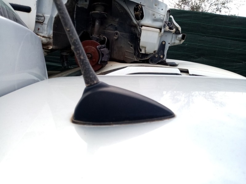 Recambio de antena para bmw 1 (e87) 118 d referencia OEM IAM   