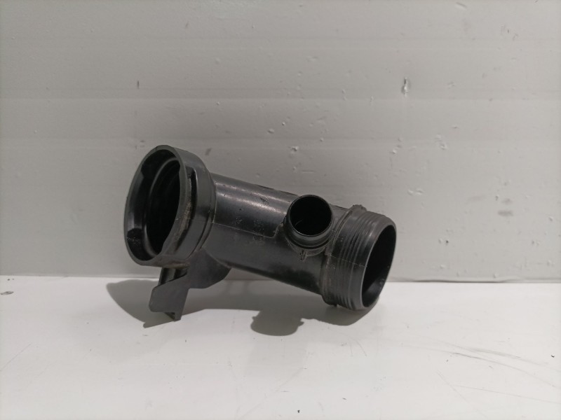 Recambio de tuberia para peugeot 207 referencia OEM IAM 9684362180  