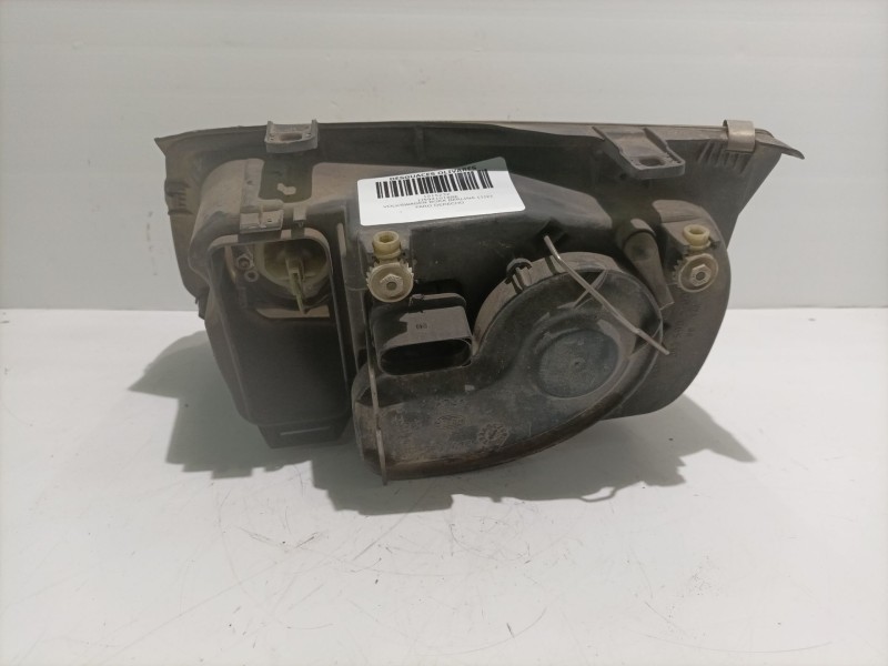 Recambio de faro derecho para volkswagen bora berlina (1j2) conceptline referencia OEM IAM 1J5941018BE  