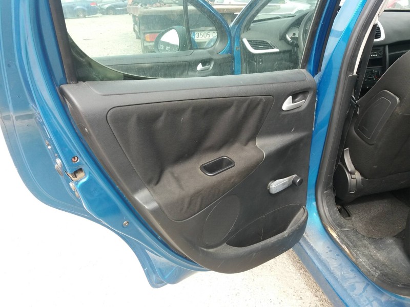 peugeot 207    |   0.06 - ... | 2006 del año 2006