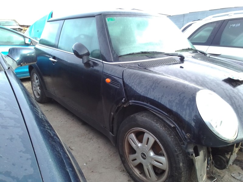 mini one del año 2022