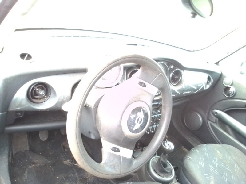 mini one del año 2022