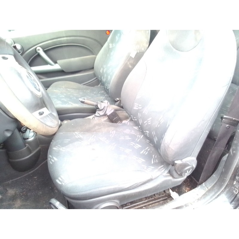 mini one del año 2022